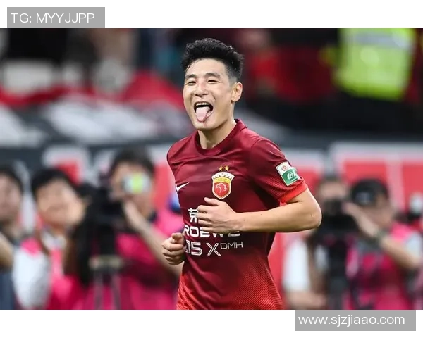 最佳后卫奖揭晓足球明星们的荣耀与奋斗历程回顾